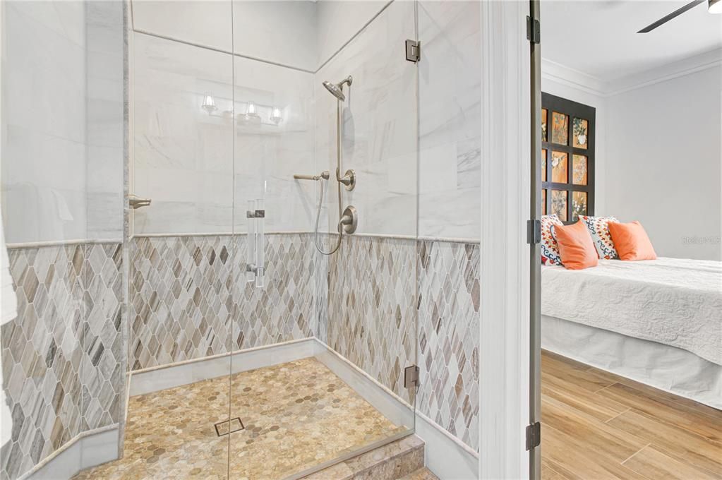 В аренду: $25,000 (4 спален, 4 ванн, 3858 Квадратных фут)