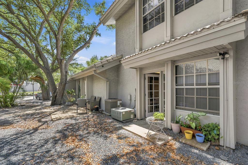 En Venta: $199,900 (0 camas, 0 baños, 1168 Pies cuadrados)