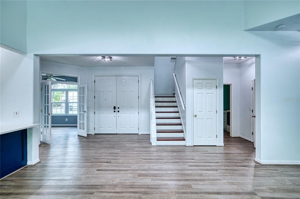 For Sale: $549,000 (4 beds, 3 baths, 2868 Square Feet)
