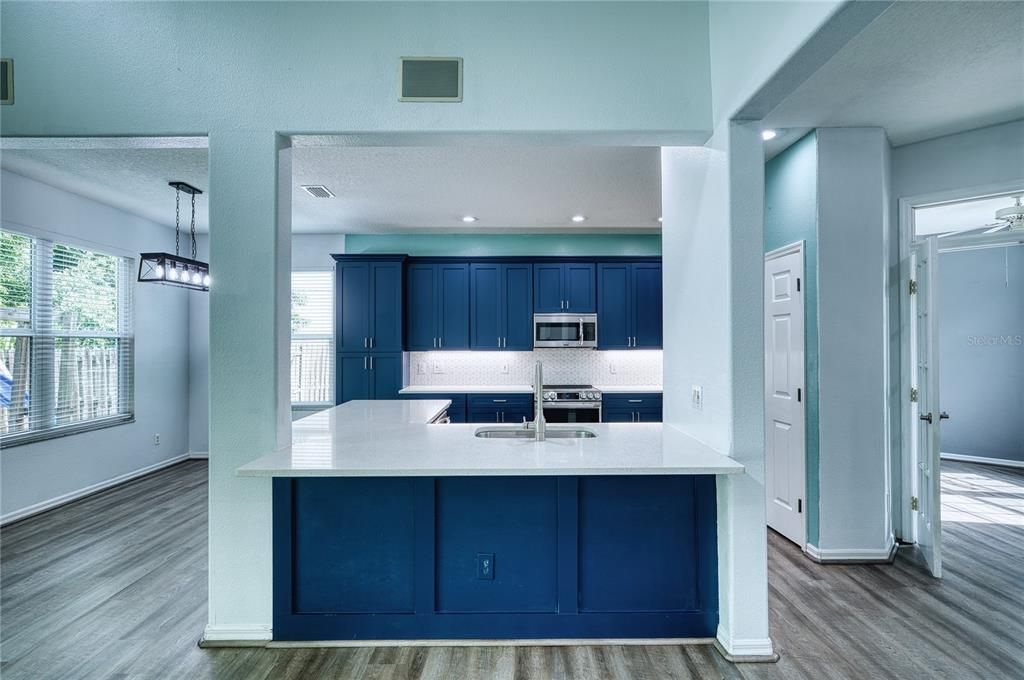 For Sale: $549,000 (4 beds, 3 baths, 2868 Square Feet)