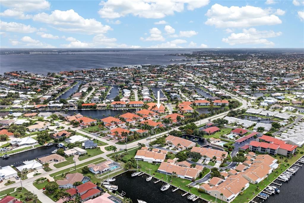 На продажу: $650,000 (4 спален, 3 ванн, 2766 Квадратных фут)
