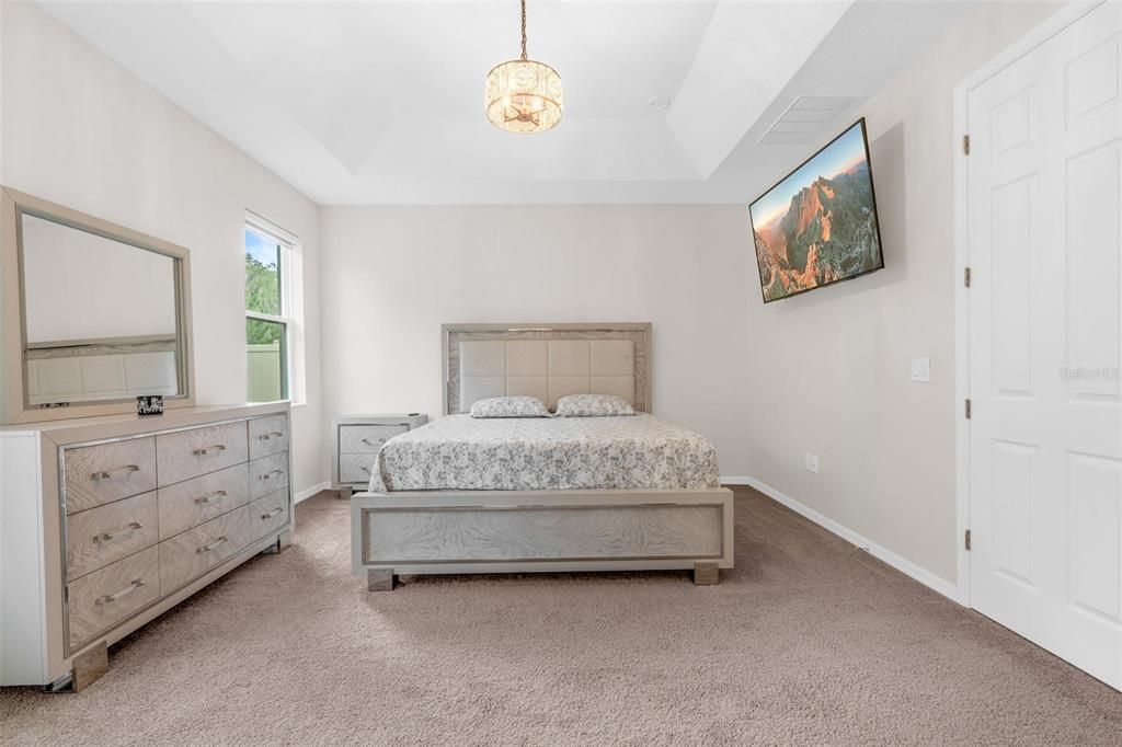 For Sale: $575,000 (4 beds, 4 baths, 2937 Square Feet)