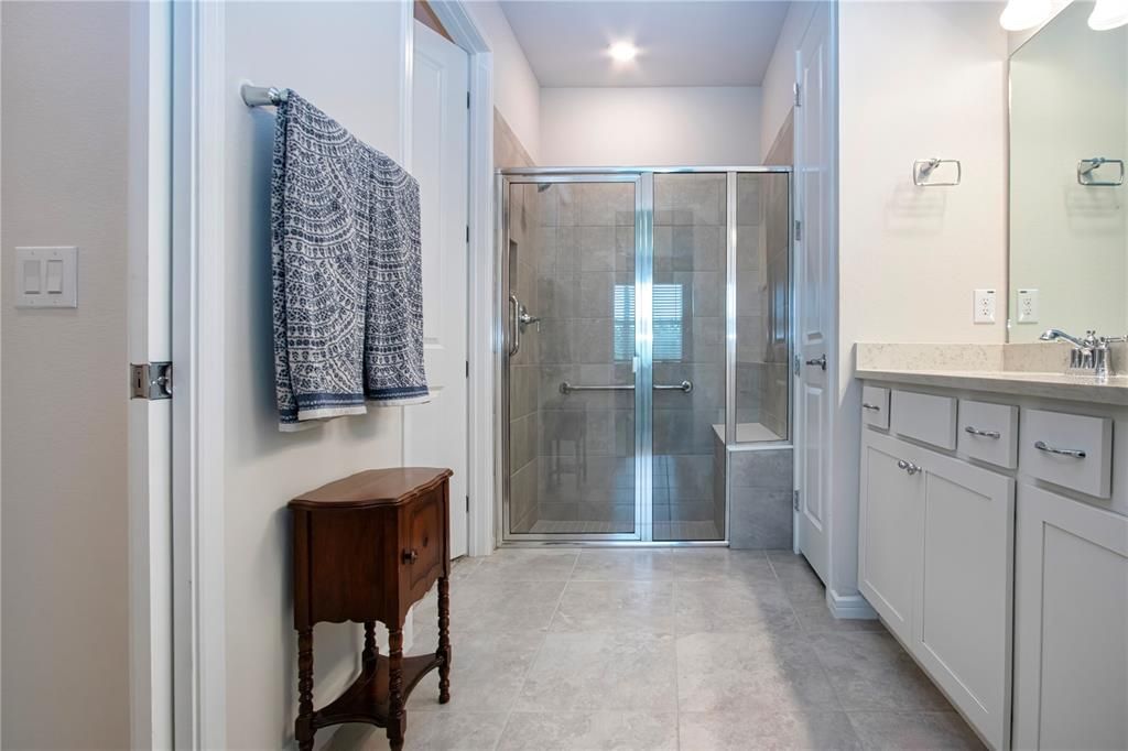 En Venta: $400,000 (2 camas, 2 baños, 1518 Pies cuadrados)