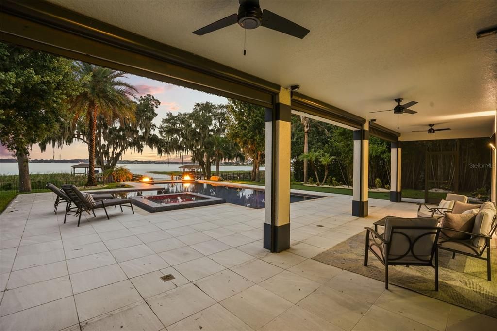 En Venta: $2,125,000 (5 camas, 5 baños, 4139 Pies cuadrados)