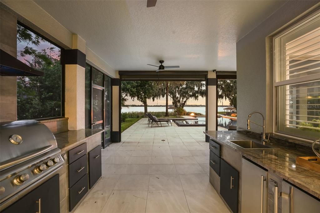 En Venta: $2,125,000 (5 camas, 5 baños, 4139 Pies cuadrados)