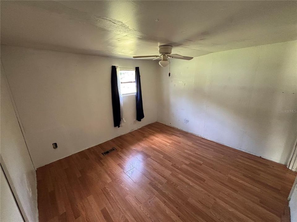 En Venta: $109,000 (3 camas, 1 baños, 900 Pies cuadrados)