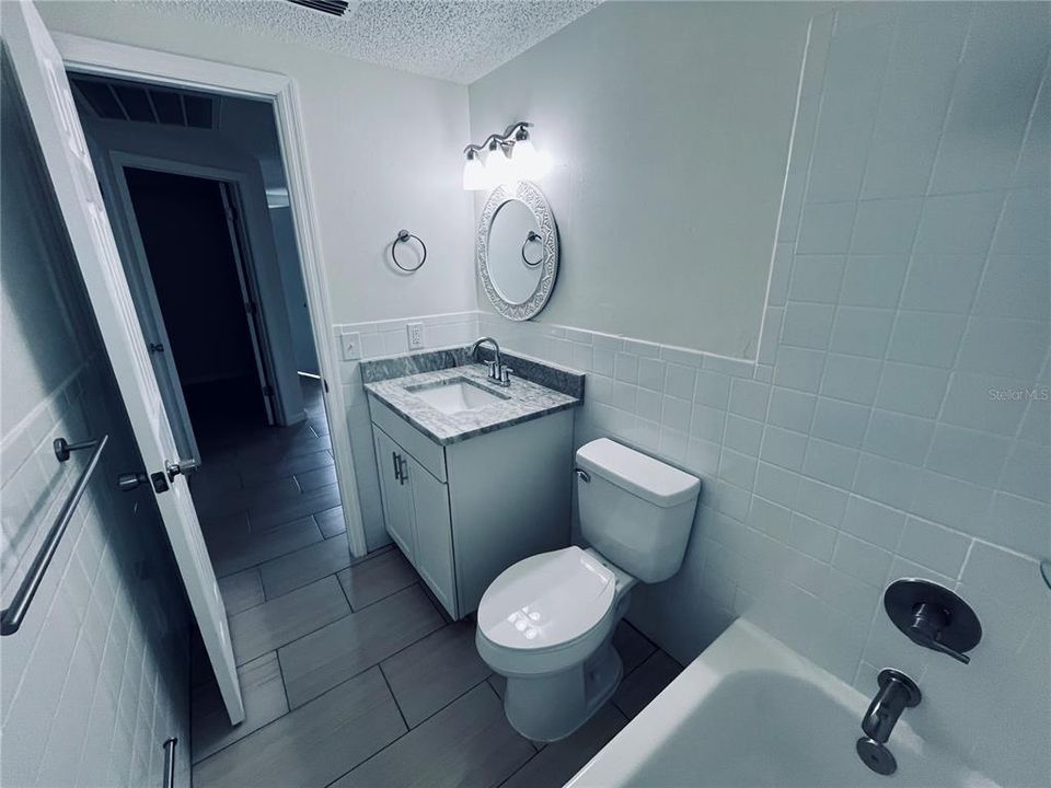 В аренду: $2,000 (3 спален, 2 ванн, 1116 Квадратных фут)