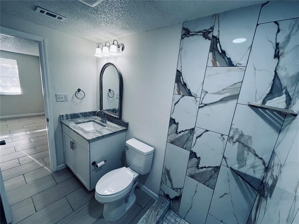 В аренду: $2,000 (3 спален, 2 ванн, 1116 Квадратных фут)