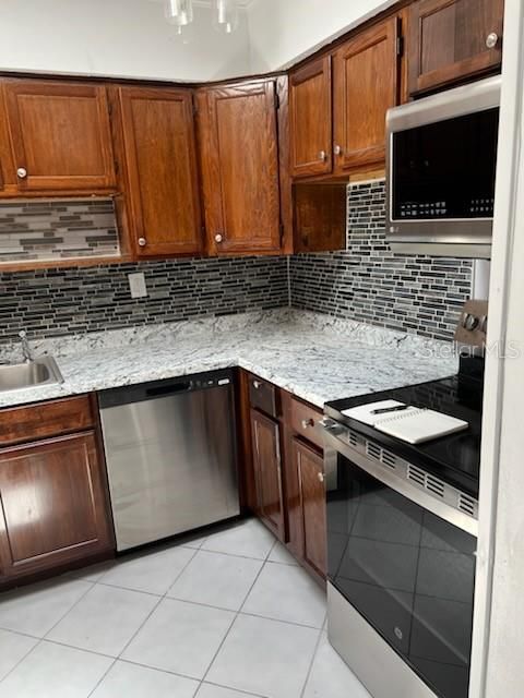 For Rent: $2,850 (3 beds, 2 baths, 1332 Square Feet)