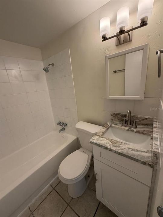 En Renta: $1,395 (2 camas, 1 baños, 1296 Pies cuadrados)