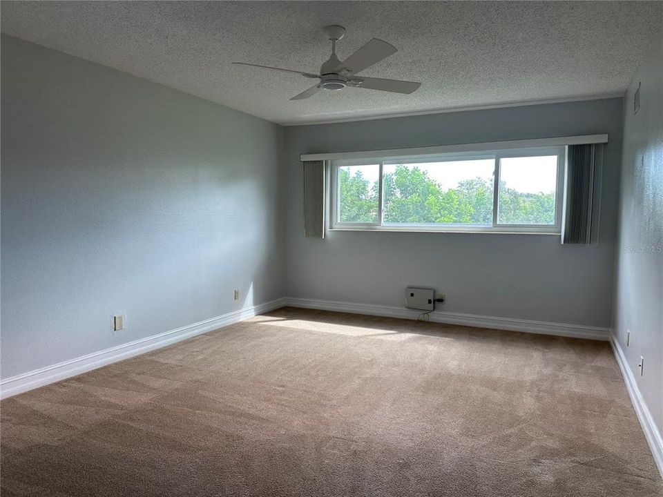 В аренду: $1,575 (2 спален, 2 ванн, 1400 Квадратных фут)