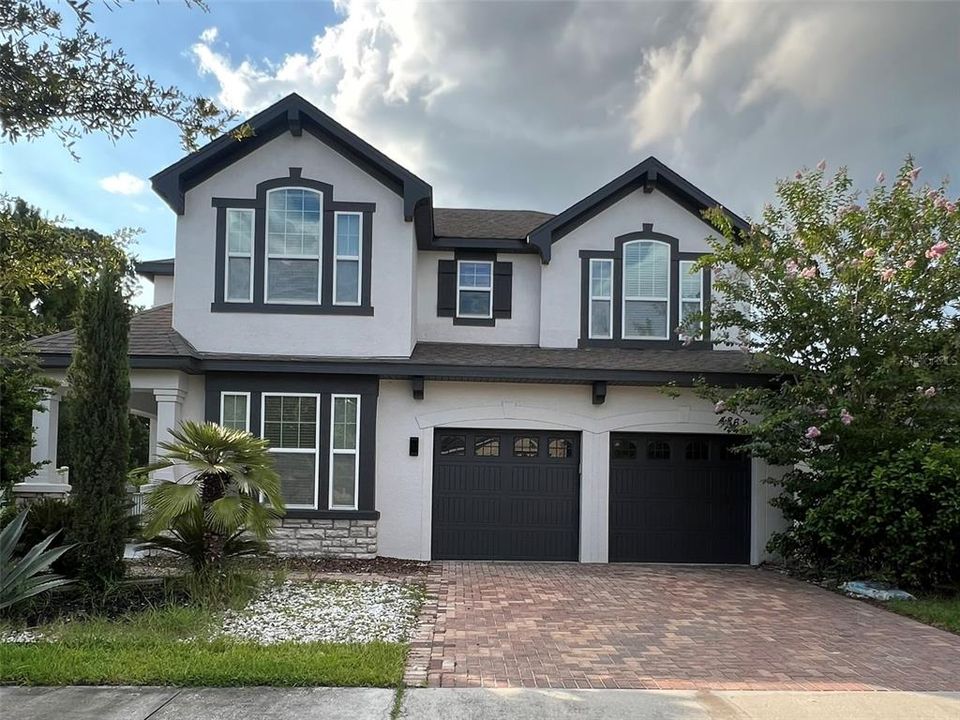 En Venta: $585,000 (3 camas, 2 baños, 2327 Pies cuadrados)