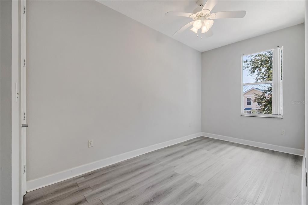 For Sale: $249,000 (3 beds, 2 baths, 1512 Square Feet)