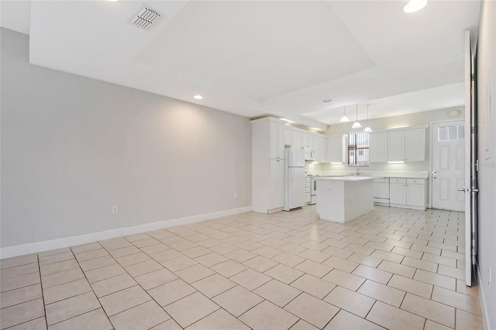 For Sale: $249,000 (3 beds, 2 baths, 1512 Square Feet)