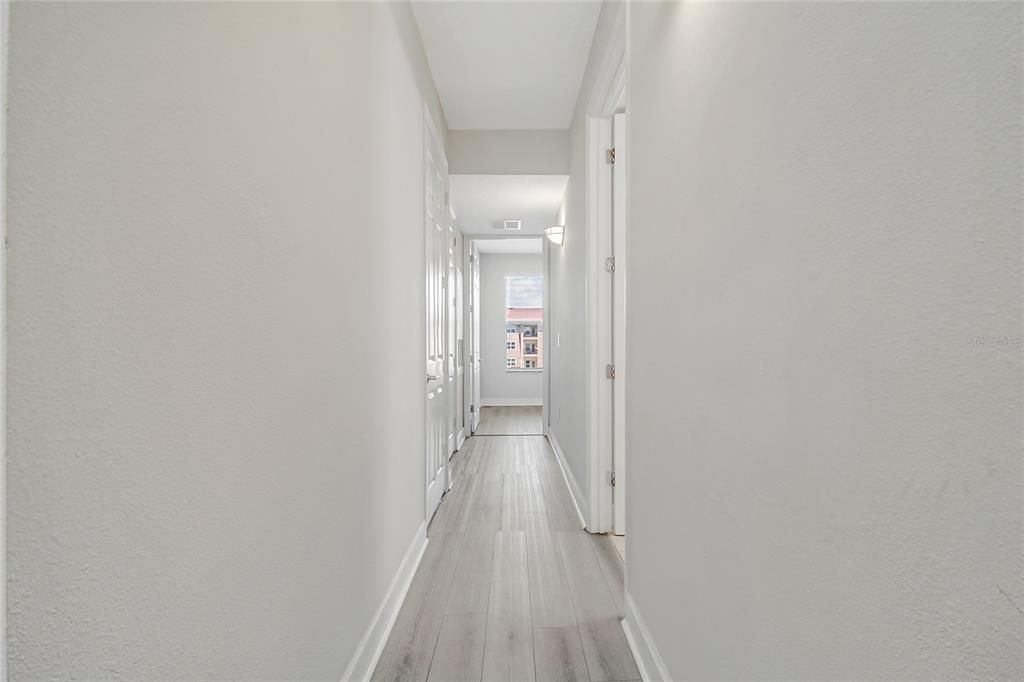 For Sale: $249,000 (3 beds, 2 baths, 1512 Square Feet)