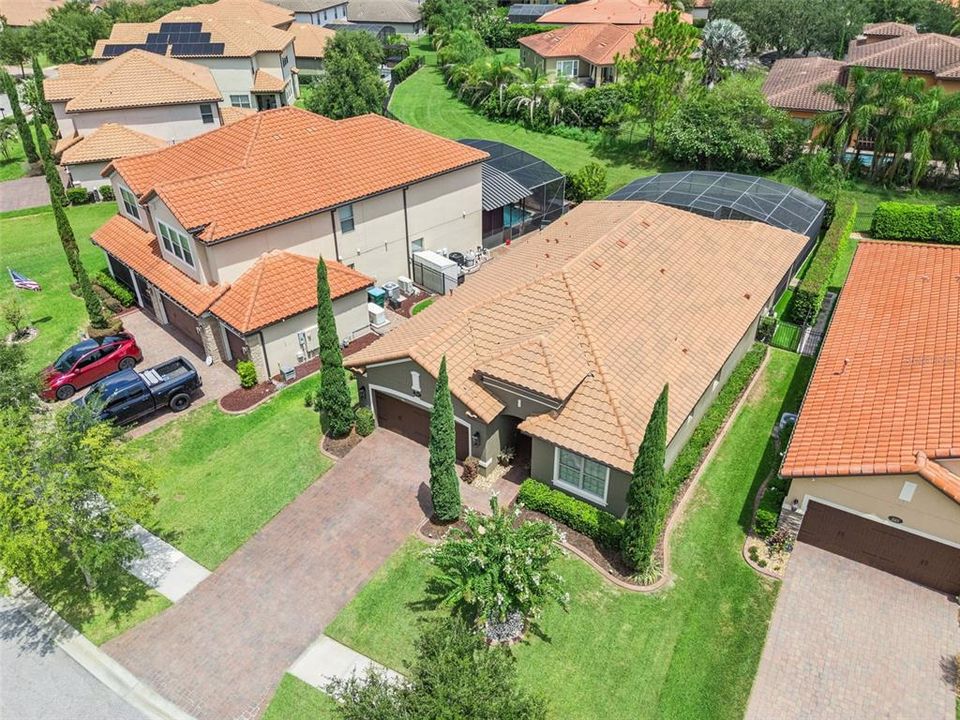 Под контрактом: $549,900 (4 спален, 3 ванн, 2211 Квадратных фут)