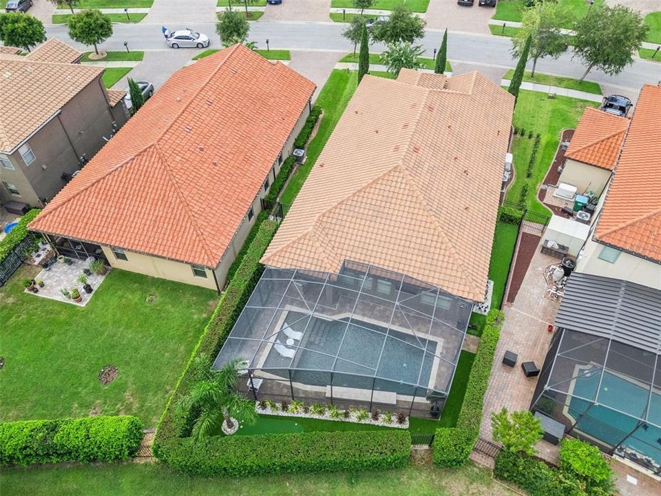 Под контрактом: $549,900 (4 спален, 3 ванн, 2211 Квадратных фут)