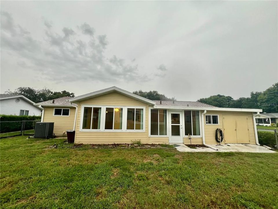 For Sale: $150,000 (2 beds, 2 baths, 960 Square Feet)