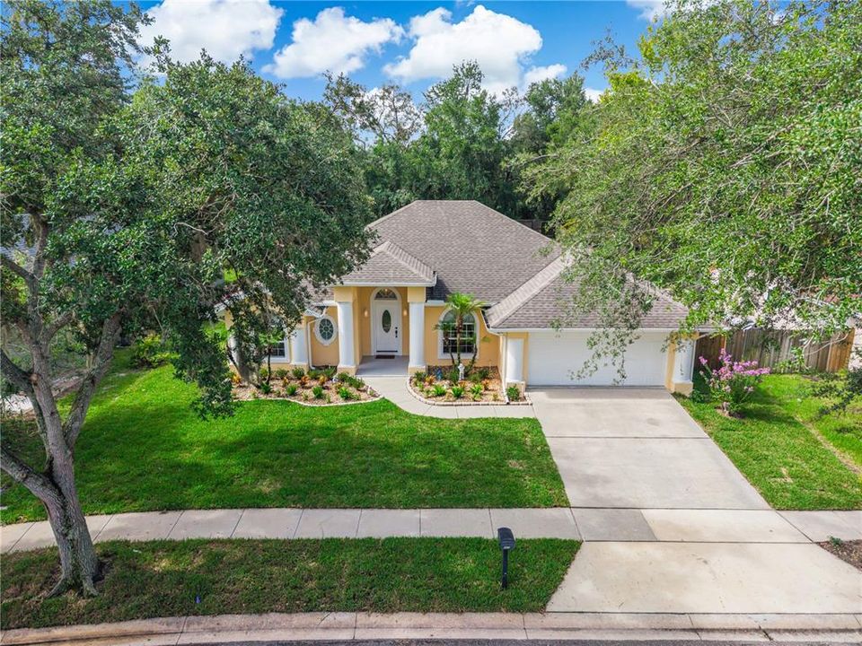 Activo con contrato: $419,995 (3 camas, 2 baños, 2068 Pies cuadrados)