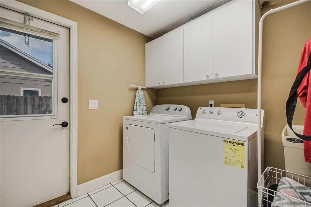 Activo con contrato: $419,995 (3 camas, 2 baños, 2068 Pies cuadrados)