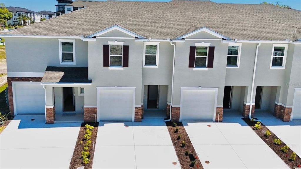 For Sale: $409,990 (3 beds, 2 baths, 1673 Square Feet)