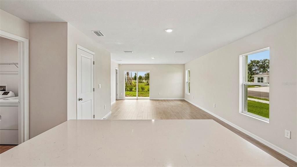 For Sale: $329,000 (5 beds, 2 baths, 1739 Square Feet)