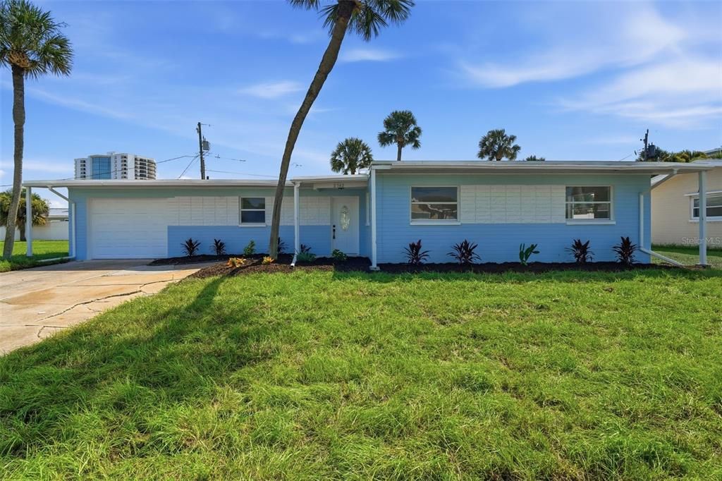 Activo con contrato: $439,000 (4 camas, 3 baños, 1940 Pies cuadrados)