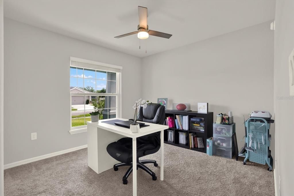 For Sale: $339,000 (4 beds, 2 baths, 1710 Square Feet)
