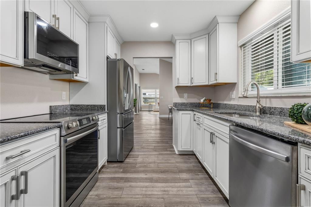 En Venta: $425,000 (3 camas, 2 baños, 1747 Pies cuadrados)