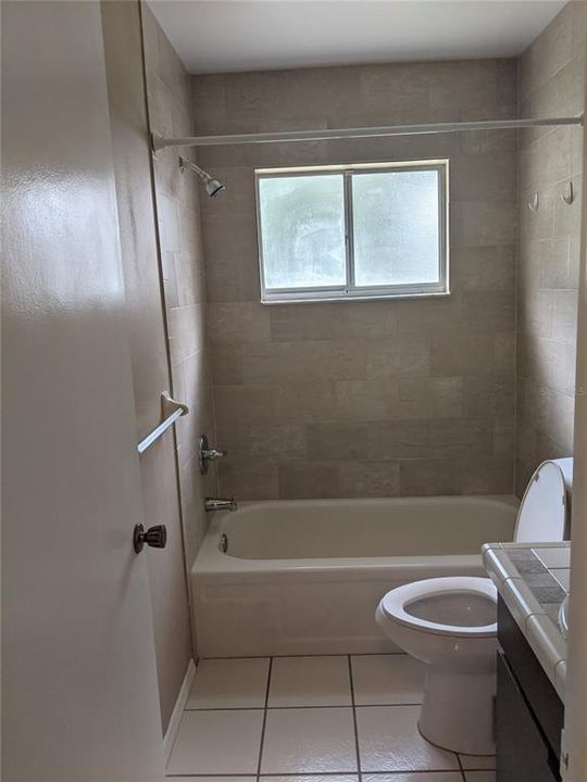 En Venta: $320,000 (3 camas, 2 baños, 1230 Pies cuadrados)