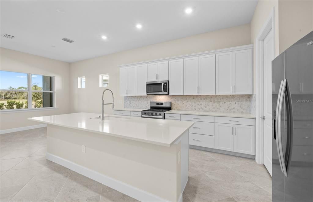 En Venta: $755,775 (2 camas, 2 baños, 2080 Pies cuadrados)