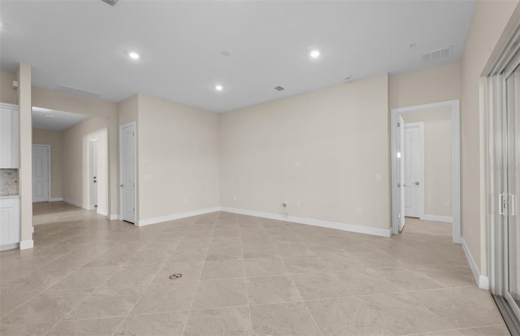En Venta: $755,775 (2 camas, 2 baños, 2080 Pies cuadrados)