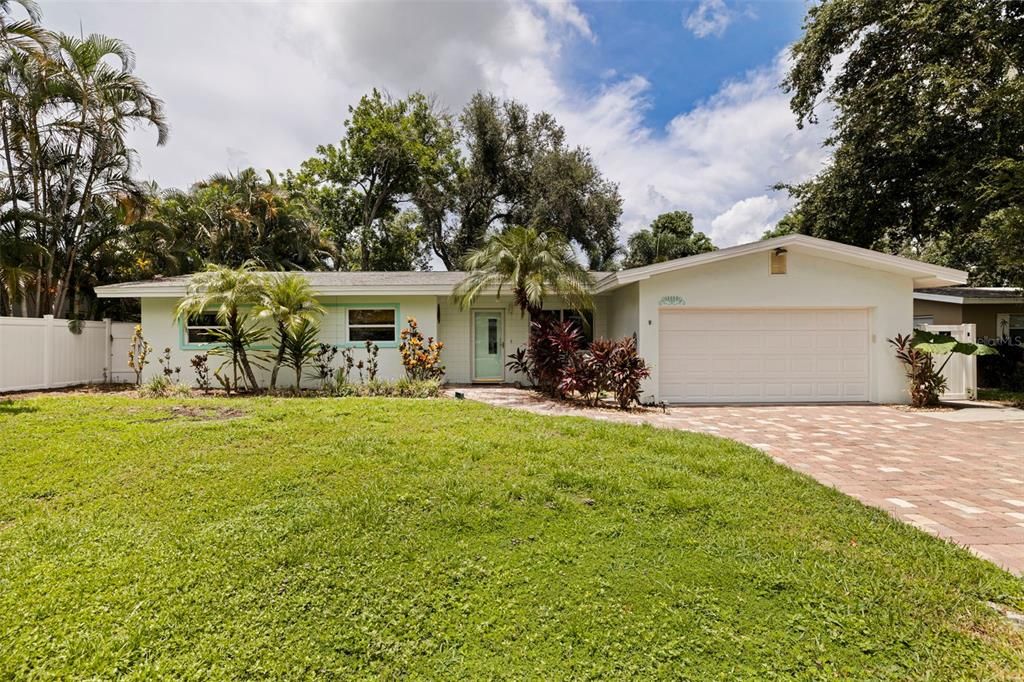 En Venta: $525,000 (3 camas, 2 baños, 1440 Pies cuadrados)
