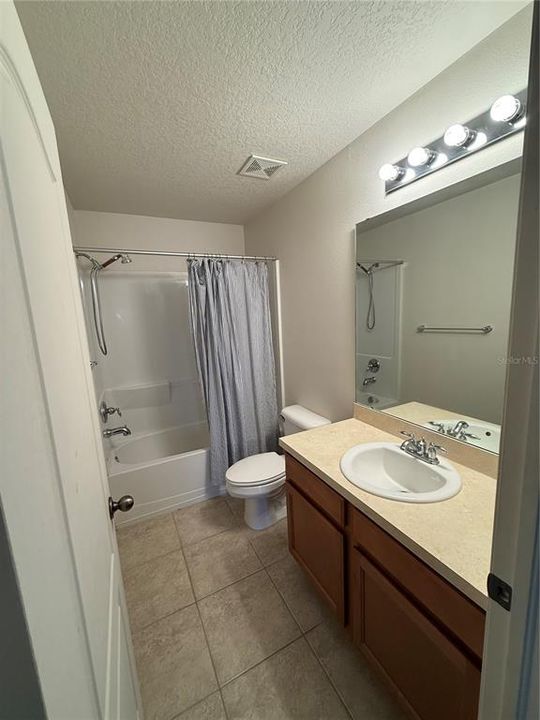 В аренду: $1,950 (2 спален, 2 ванн, 1482 Квадратных фут)