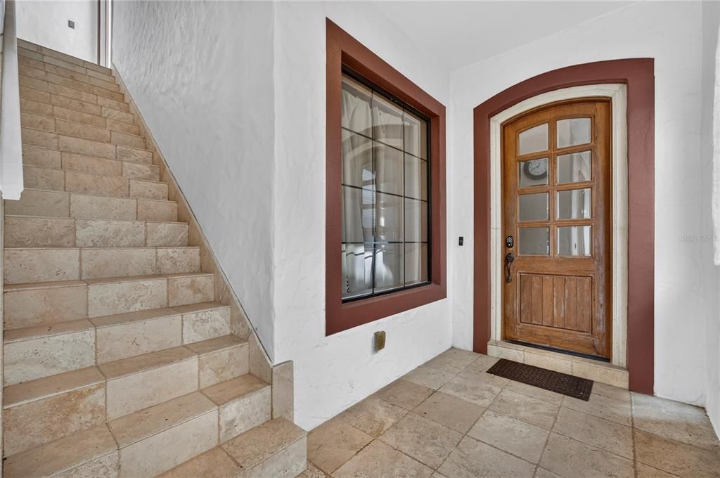 En Venta: $1,499,000 (6 camas, 5 baños, 4643 Pies cuadrados)