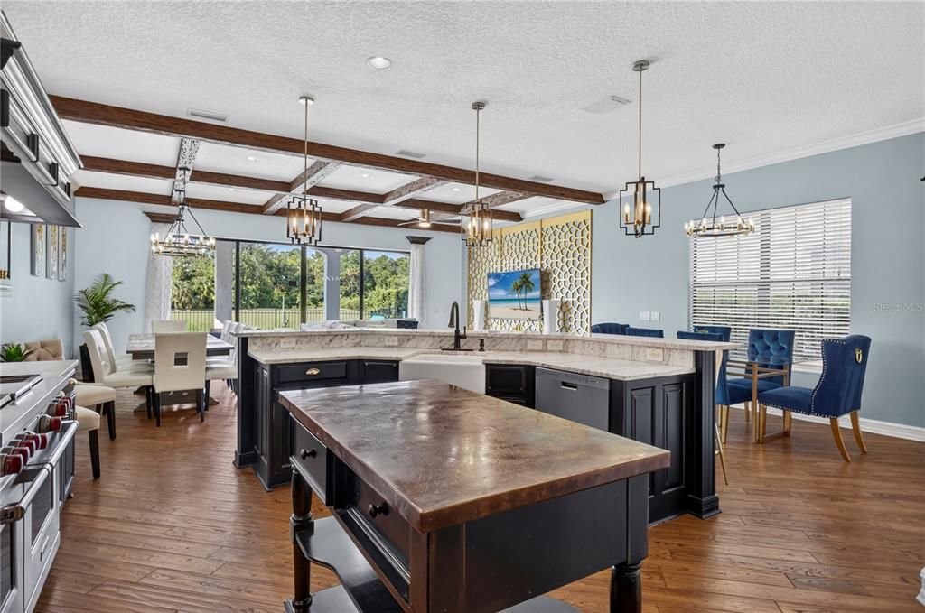 En Venta: $1,499,000 (6 camas, 5 baños, 4643 Pies cuadrados)