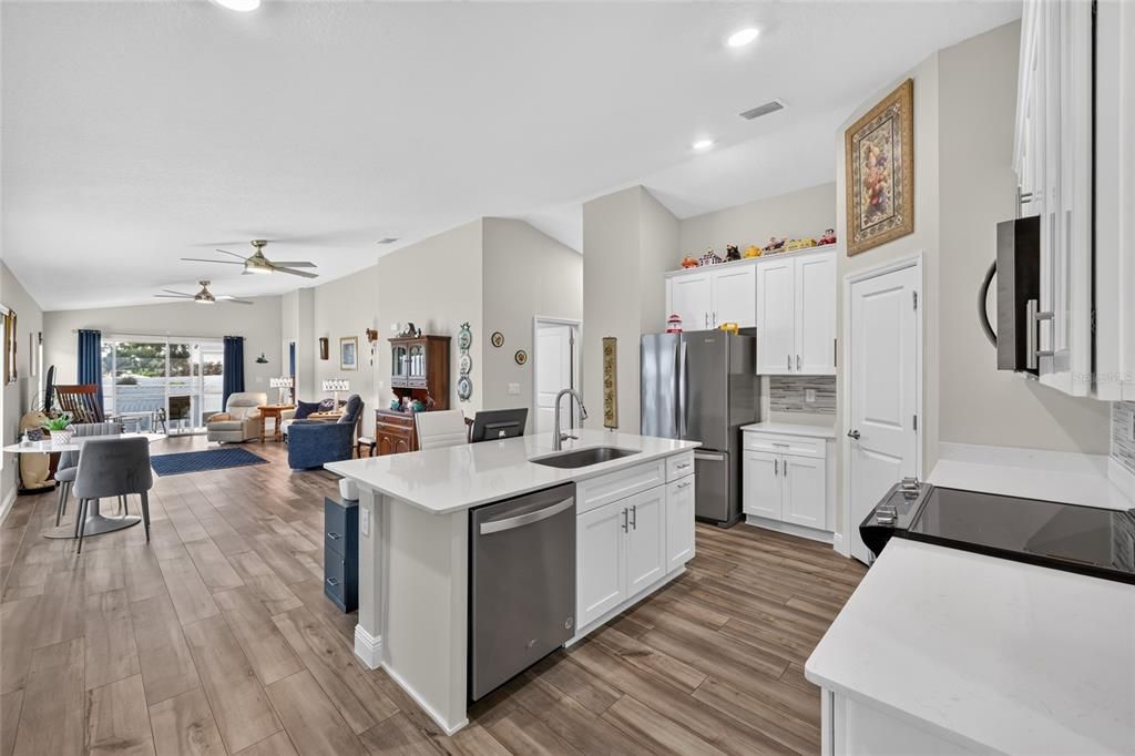 En Venta: $255,900 (3 camas, 2 baños, 1622 Pies cuadrados)
