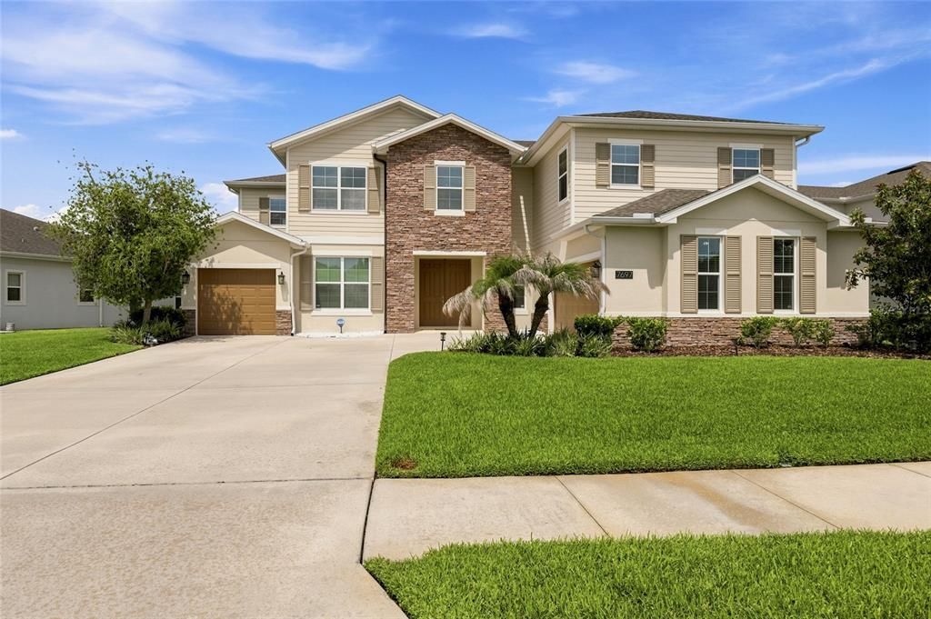 En Venta: $1,000,000 (6 camas, 4 baños, 4449 Pies cuadrados)