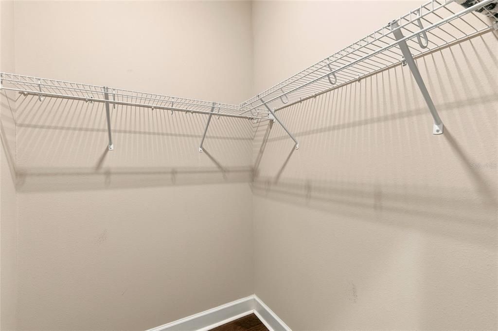 En Venta: $1,000,000 (6 camas, 4 baños, 4449 Pies cuadrados)