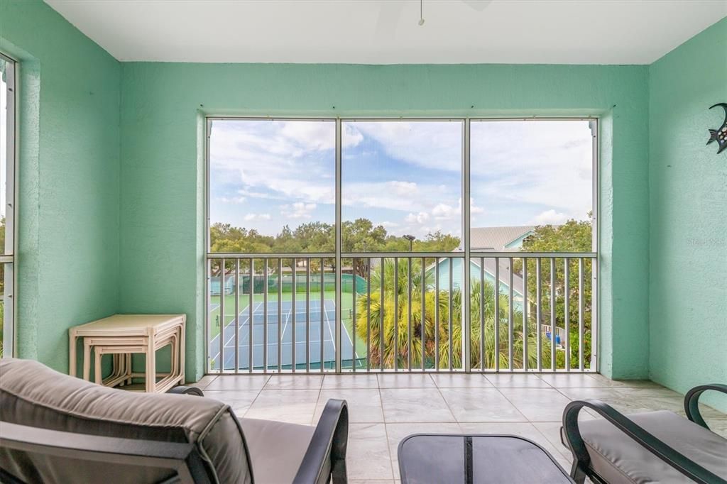 En Venta: $179,000 (2 camas, 2 baños, 1024 Pies cuadrados)