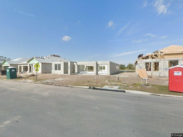 Недавно продано: $585,000 (5 спален, 3 ванн, 3629 Квадратных фут)