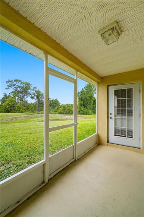 For Rent: $1,800 (3 beds, 2 baths, 1249 Square Feet)