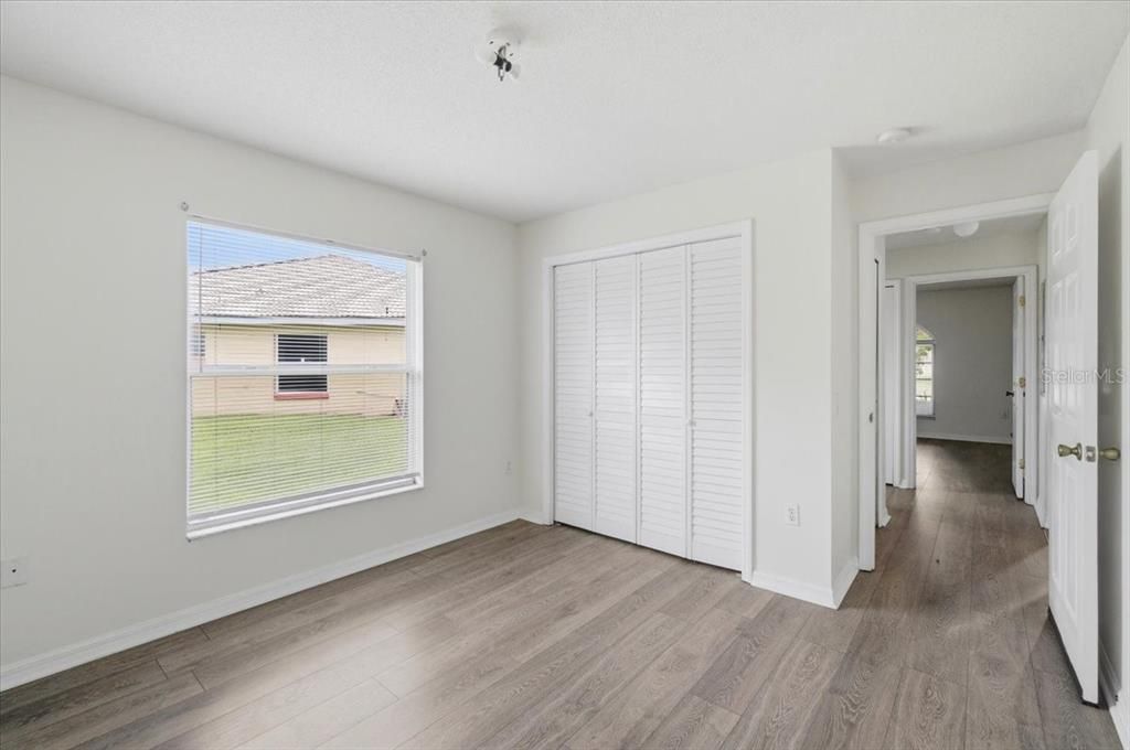 For Rent: $1,800 (3 beds, 2 baths, 1249 Square Feet)