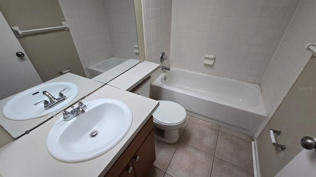 En Venta: $292,000 (3 camas, 2 baños, 1125 Pies cuadrados)