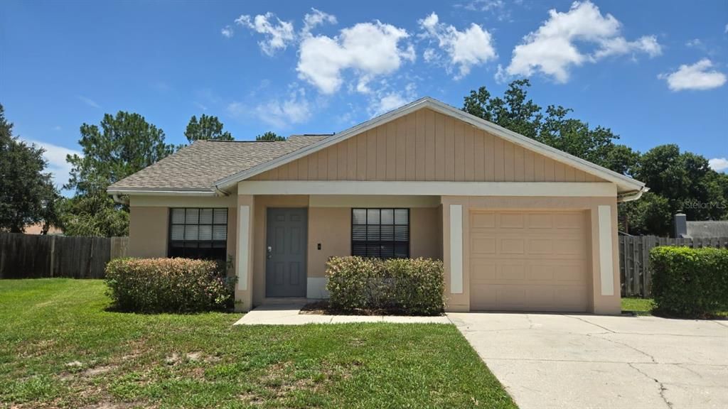 En Venta: $292,000 (3 camas, 2 baños, 1125 Pies cuadrados)
