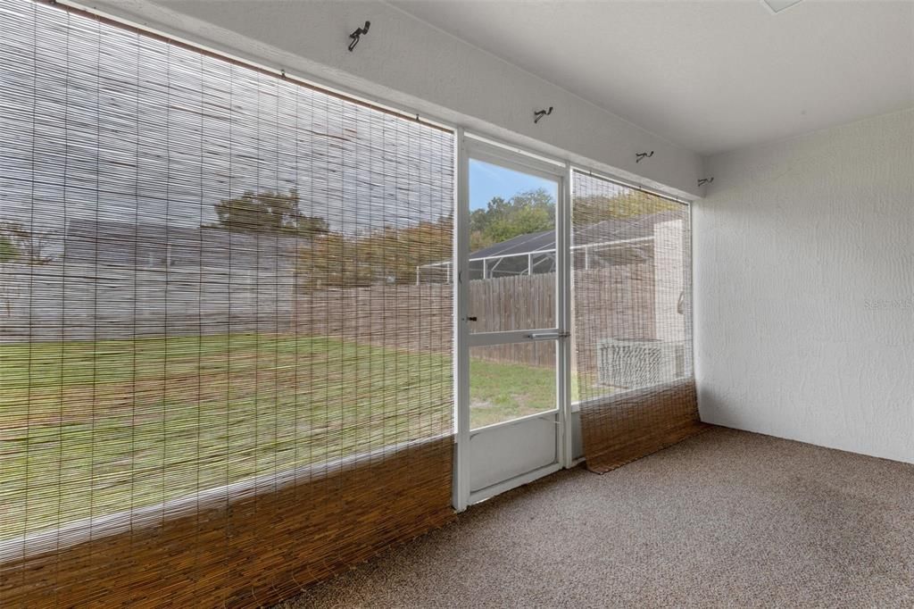 Active With Contract: $239,900 (2 beds, 2 baths, 1381 Square Feet)