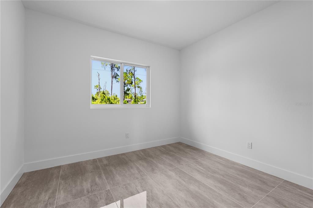 En Venta: $349,900 (4 camas, 2 baños, 1632 Pies cuadrados)