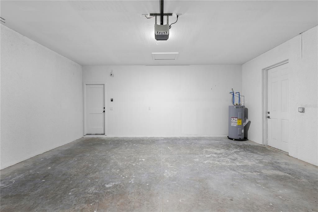 En Venta: $349,900 (4 camas, 2 baños, 1632 Pies cuadrados)