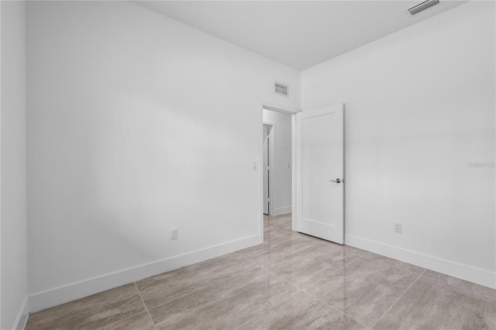 En Venta: $349,900 (4 camas, 2 baños, 1632 Pies cuadrados)