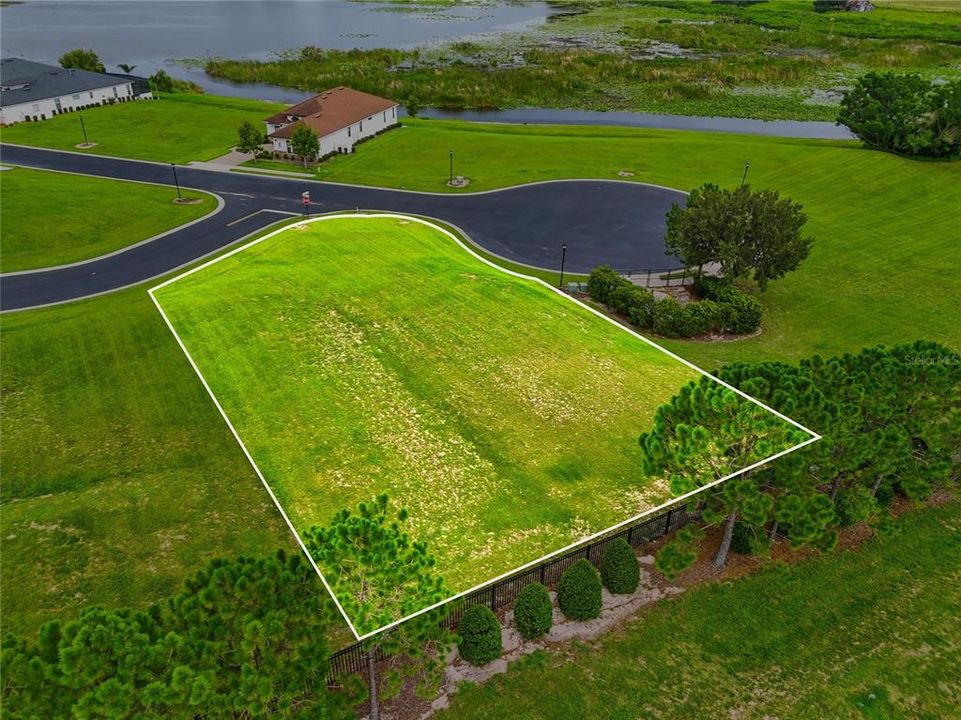 En Venta: $90,000 (0.32 acres)